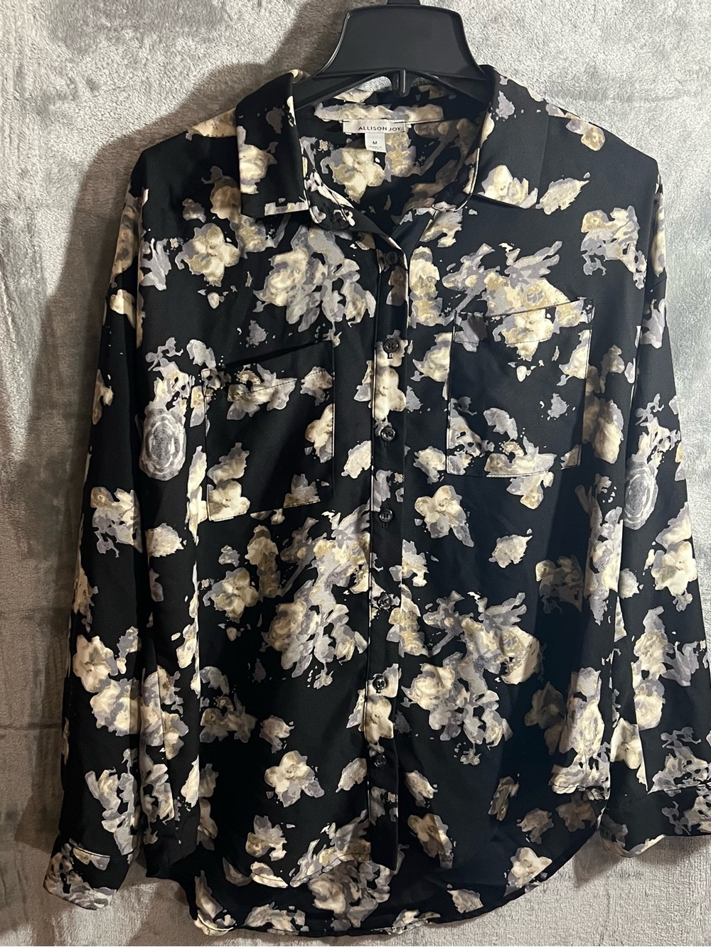 Allison Joy Black Floral Print Long-Sleeve Button-Up Shirt